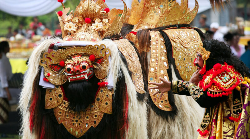 Budaya Nusantara: Kekayaan Warisan Leluhur Indonesia