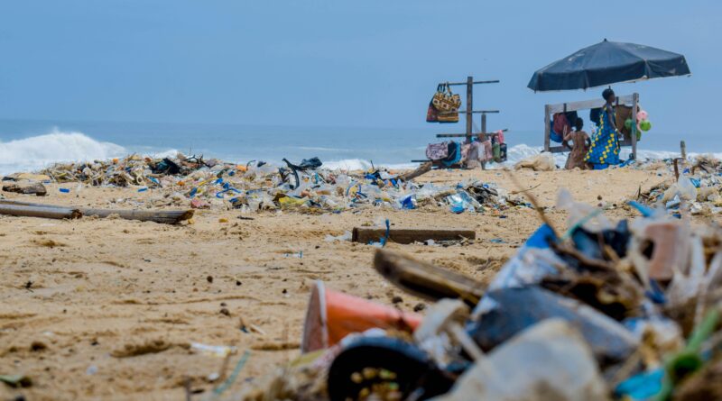 Penyelidikan Lingkungan: Dampak Polusi Plastik