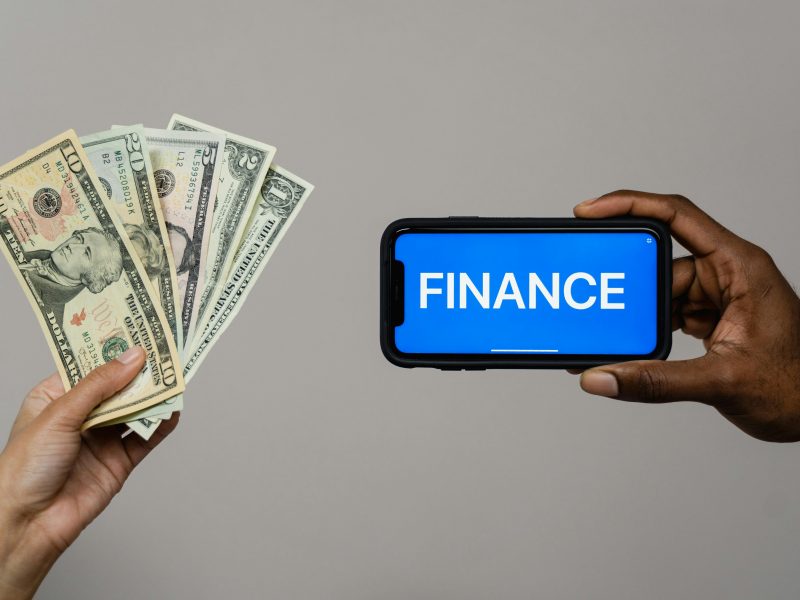 Ekonomi Digital Tumbuh Pesat: UMKM Indonesia Era Transformasi