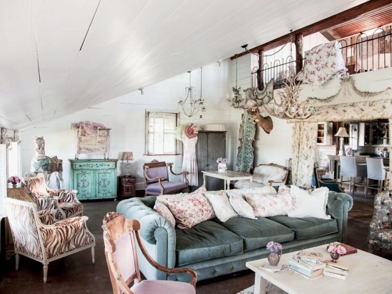 Stylist Interior 80-an Grandmacore Hadir Lagi Di Rumah Milenial