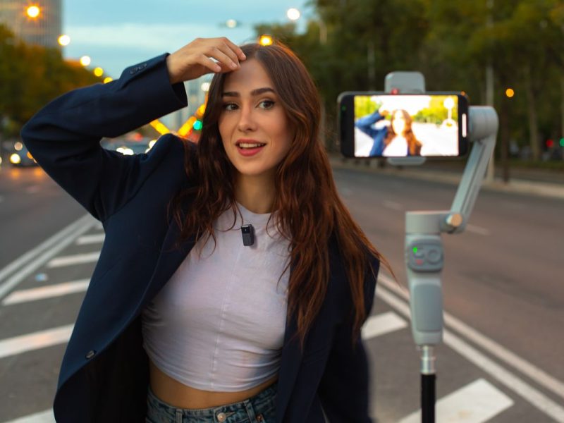 Mic Nirkabel Pintar Saramonic Air Kini Tersedia Di Indonesia