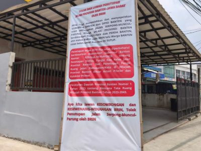BRIN Tutup Jalan Puspitek, Warga Demo