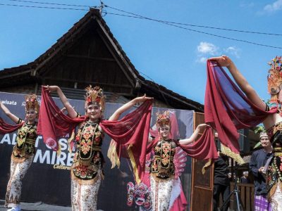 Trip Jakarta-Kemiren: Rute Termudah Ke Desa Wisata Osing