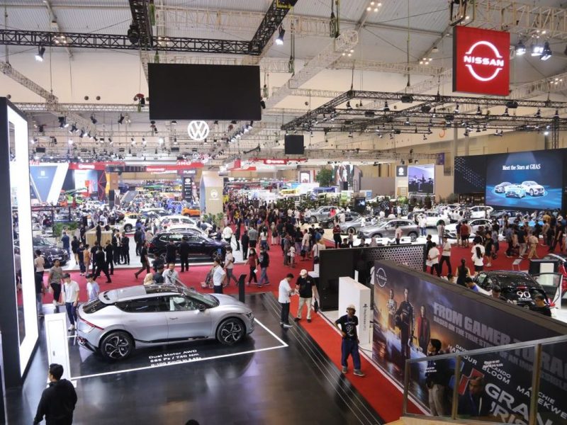 Industri Otomotif Butuh 'Injeksi' Pemerintah Untuk Bangkit