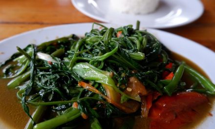 Tumis Kangkung Saus Tiram, Menu Sederhana Rasa Istimewa