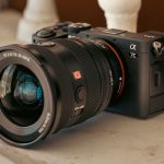 Kamera Sony A7C Banyak Di Gunakan Untuk Konten Vlogging