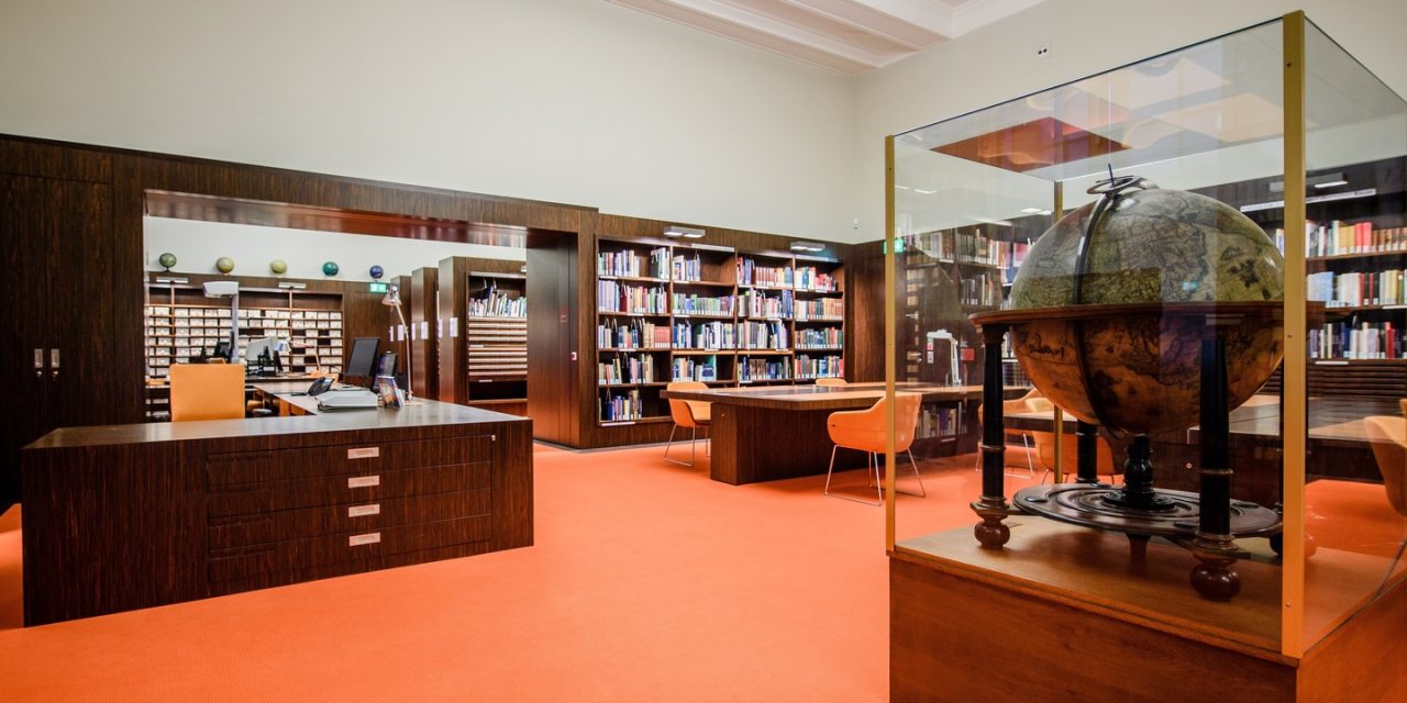 Keunikan Berlin State Library Yang Menyimpan Buku Langka