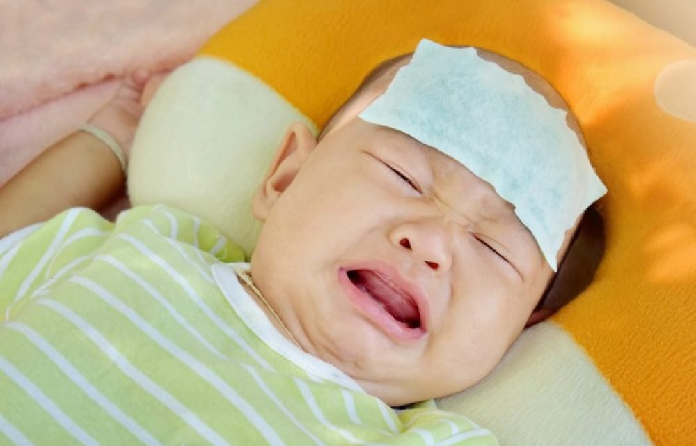 Menurunkan Demam Anak Ternyata Mudah, Ayo Pahami!