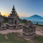 Mengulik Candi Gedong Songo Wisata Bersejarah Penuh Mitos