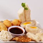 Kuliner Pempek Miliki Kuah Asam Manis Yang Khas Dan Lezat