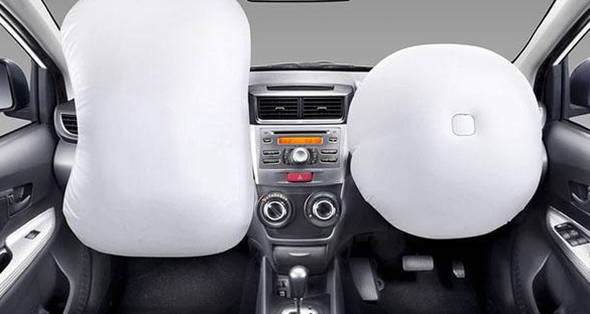 Airbag Menjadi Pelindung Bagi Pengemudi Saat Kecelakaan