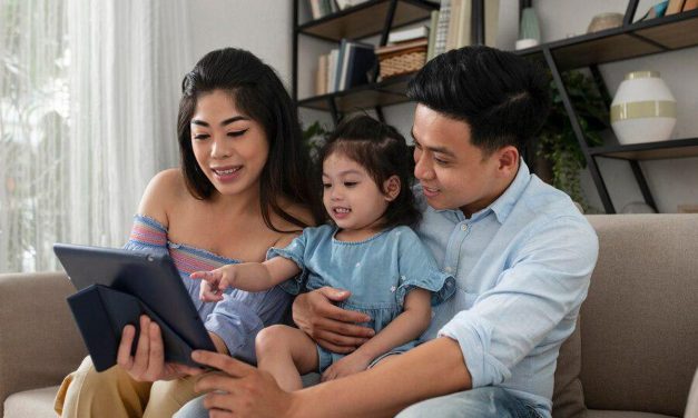 Peran Keluarga Dalam Pembentukan Karakter Anak